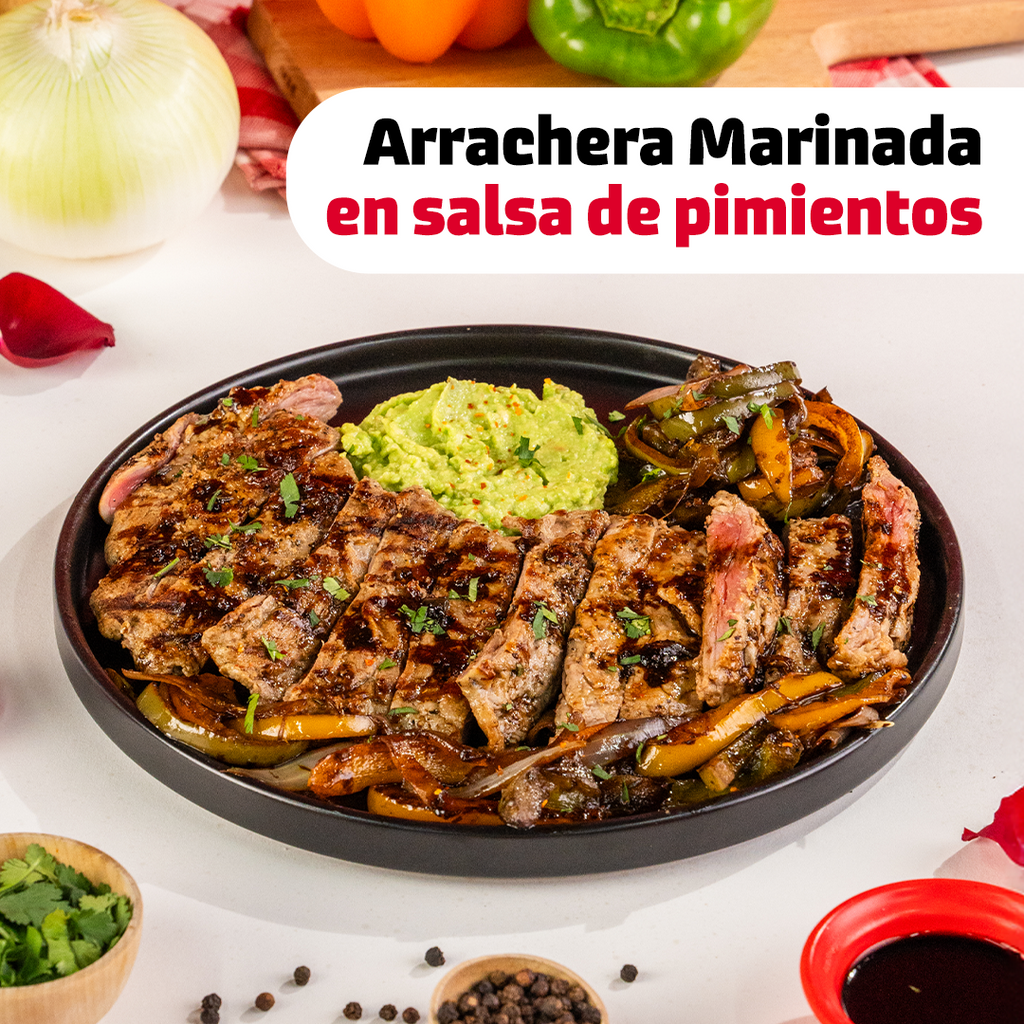 Arrachera Marinada en Salsa de Pimientos